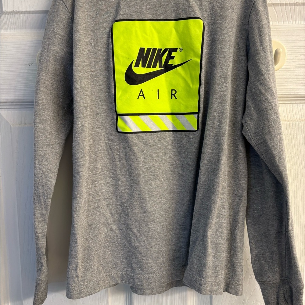 Boys long sleeve Nike t shirt; size Medium